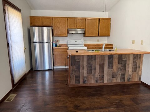 250 Nashua Court